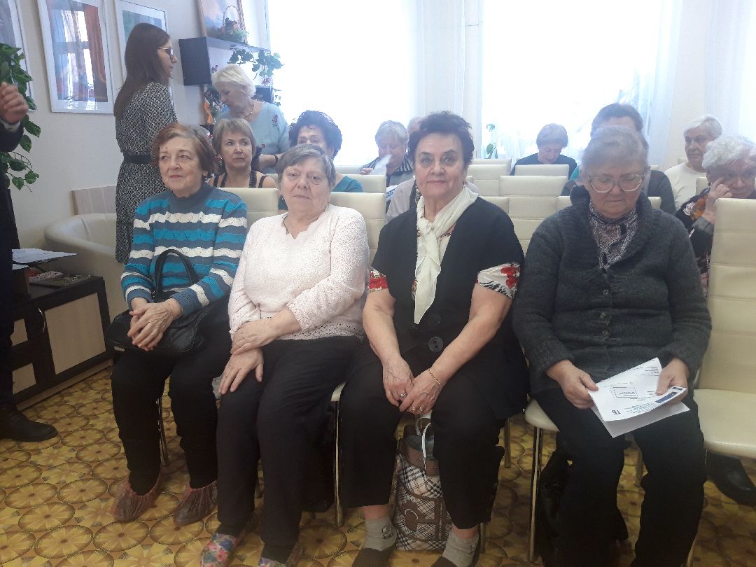 пенсионеры, доброе дело,