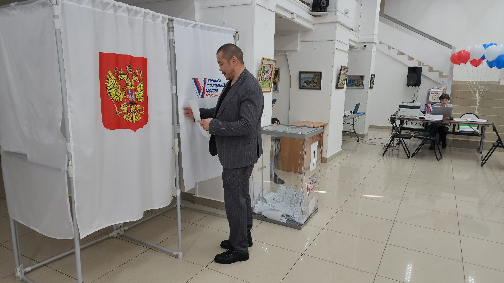 Реутов, выборы, УИК, голосование, Президент, Амаду Мамадаков, актеры,