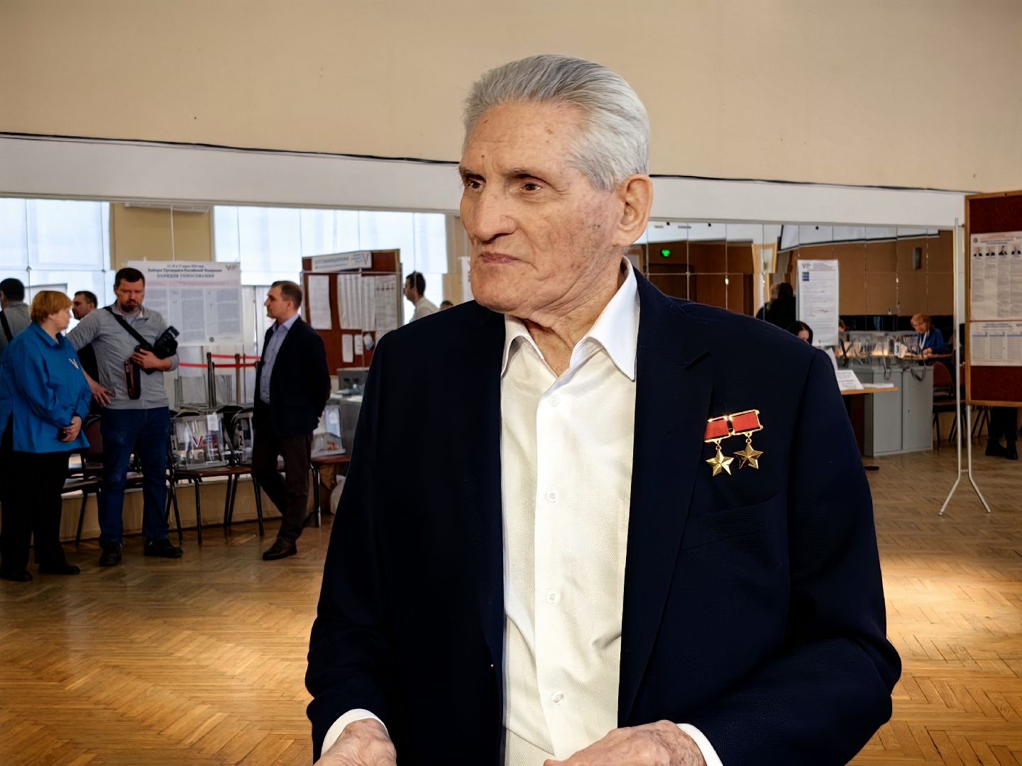 выборы, летчик, отряд космонавтов, гражданская позиция,звездный городок,