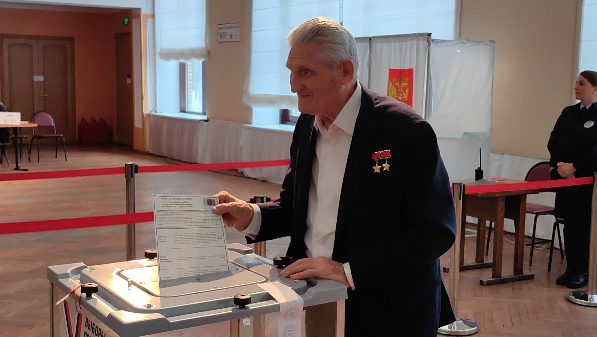 выборы, летчик, отряд космонавтов, гражданская позиция,звездный городок,