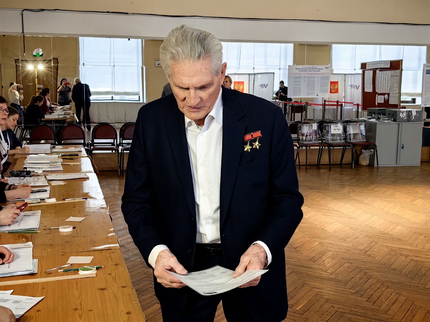 выборы, летчик, отряд космонавтов, гражданская позиция,звездный городок,