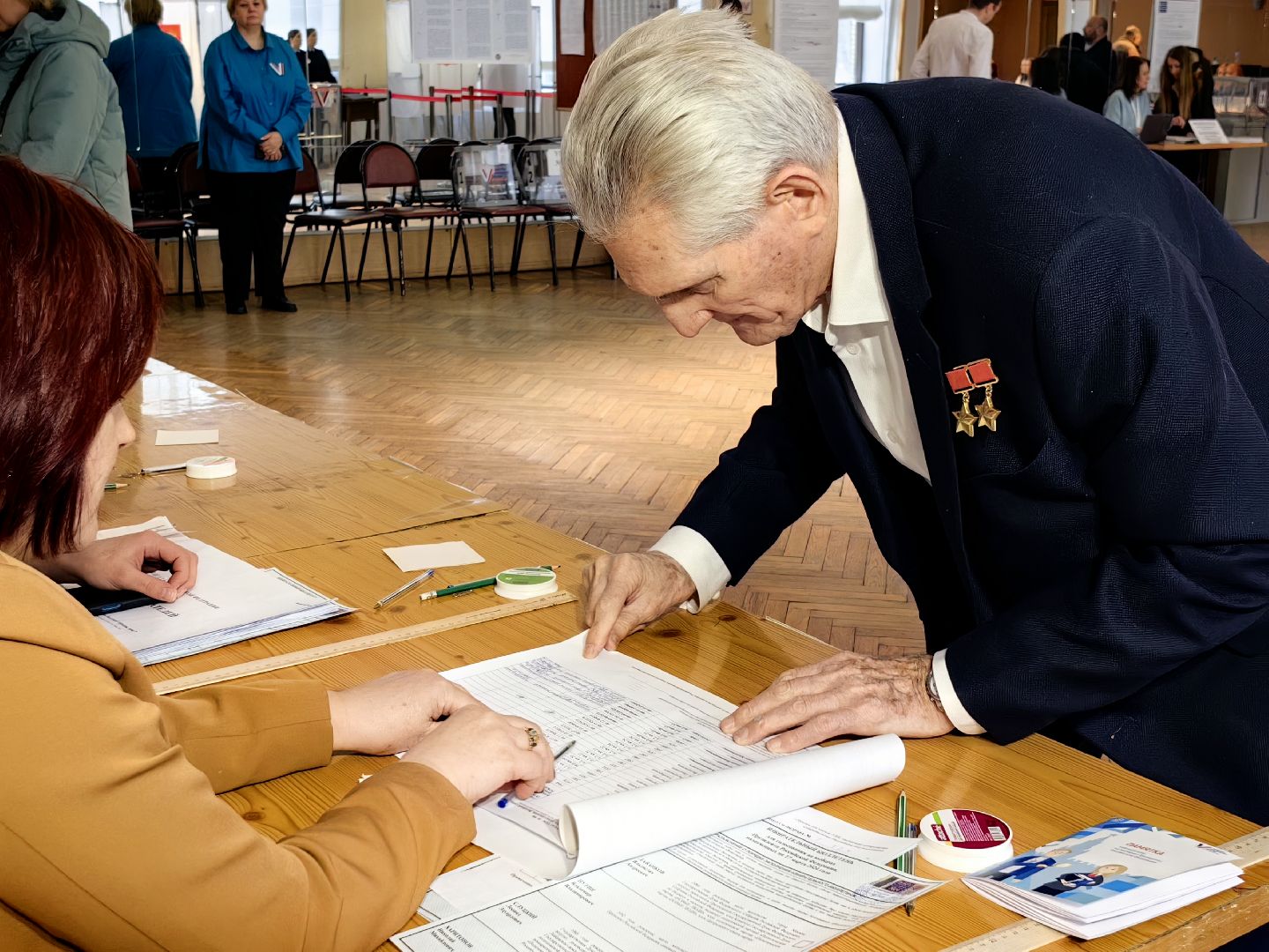 выборы, летчик, отряд космонавтов, гражданская позиция,звездный городок,