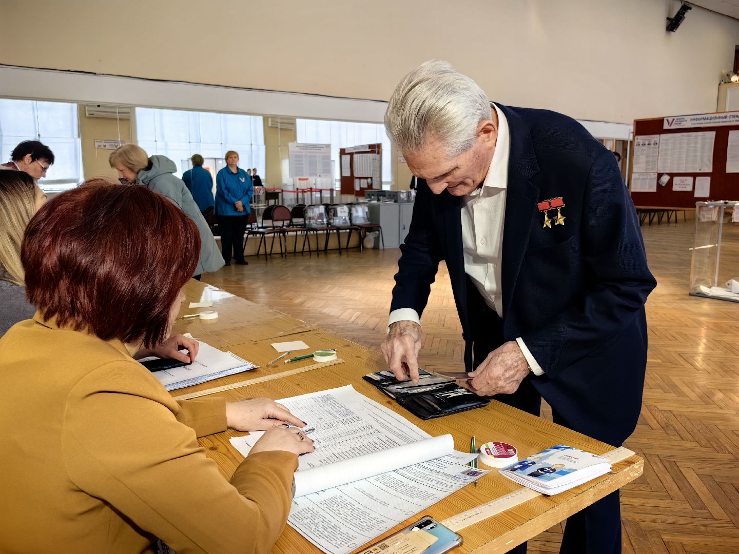 выборы, летчик, отряд космонавтов, гражданская позиция,звездный городок,