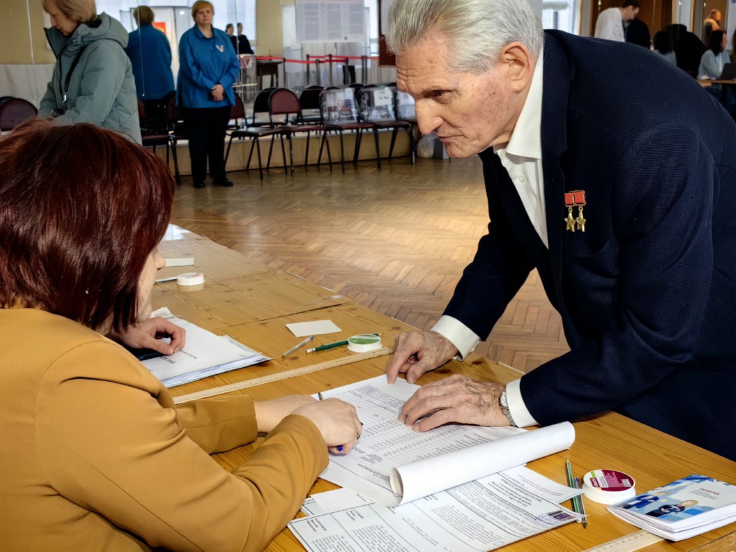 выборы, летчик, отряд космонавтов, гражданская позиция,звездный городок,
