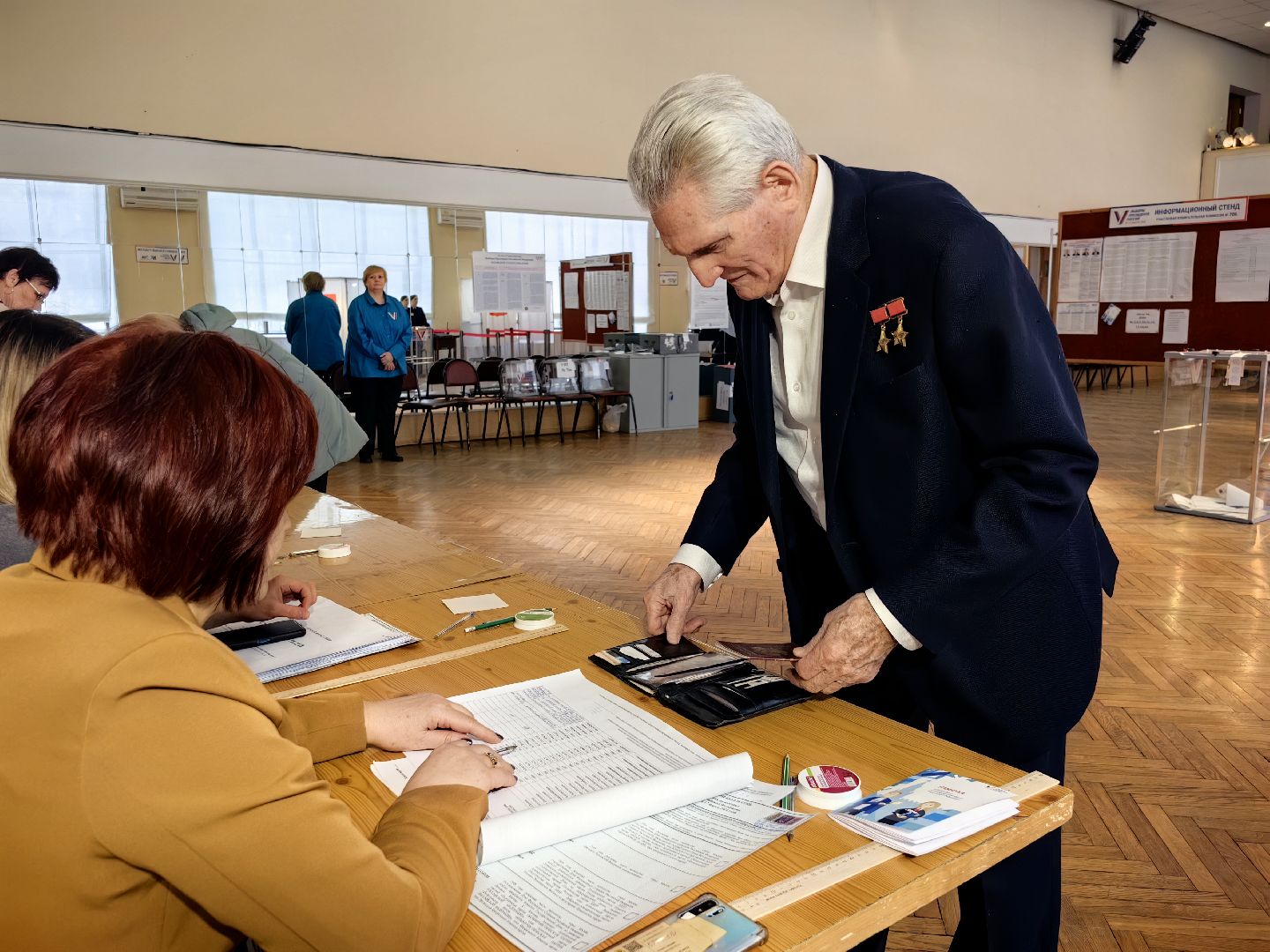 выборы, летчик, отряд космонавтов, гражданская позиция,звездный городок,