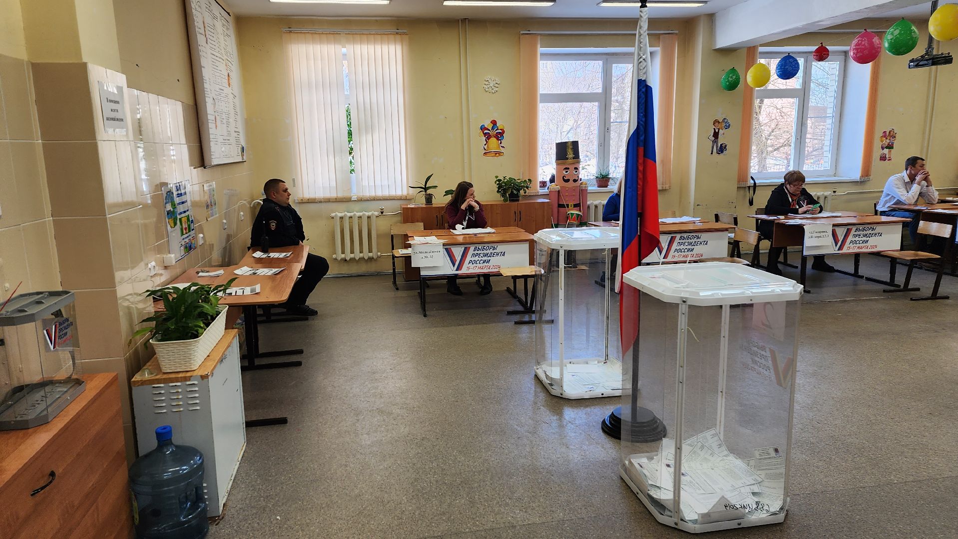 выборы президента 2024, голосование 2024, УИК 658, Михаил Осянин, ТИК Жуковский, Юрий Баранов,