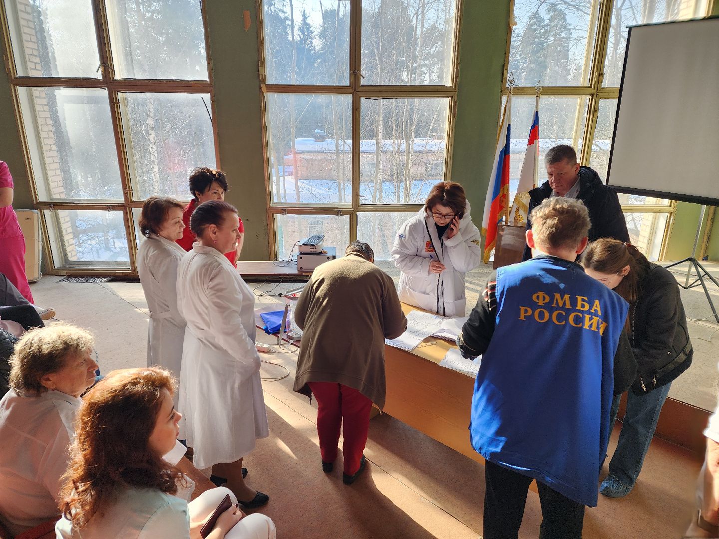 красноармейск, г.о. пушкинский, выборы президента рф, медики голосуют,