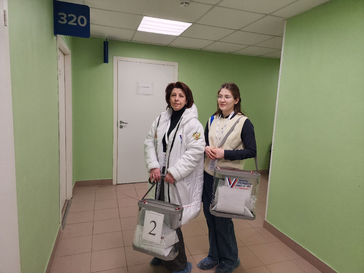 красноармейск, г.о. пушкинский, выборы президента рф, медики голосуют,