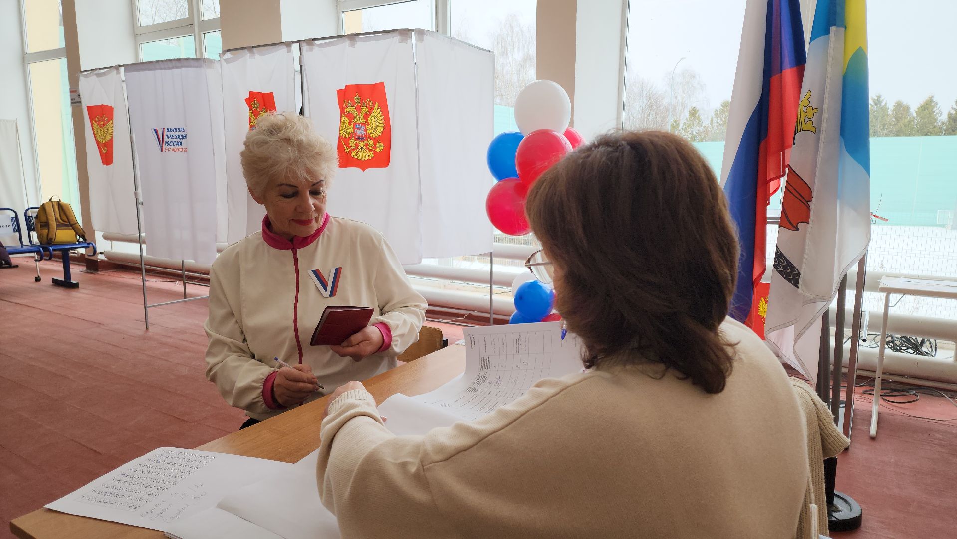 кашира, спортклуб кашира, активное долголетие, Татьяна Борзых, выборы президента, голосование 2024, скандинавская ходьба,