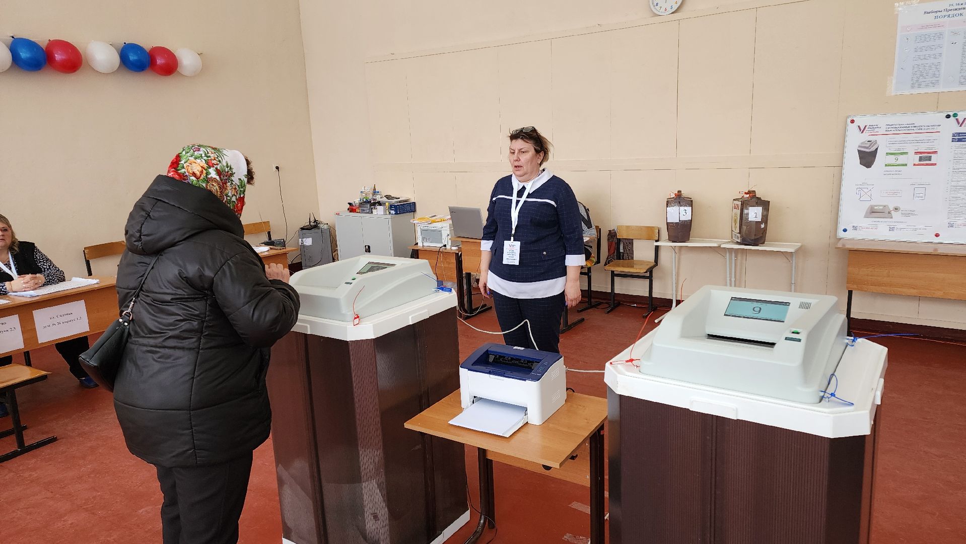 кашира, спортклуб кашира, активное долголетие, Татьяна Борзых, выборы президента, голосование 2024, скандинавская ходьба,