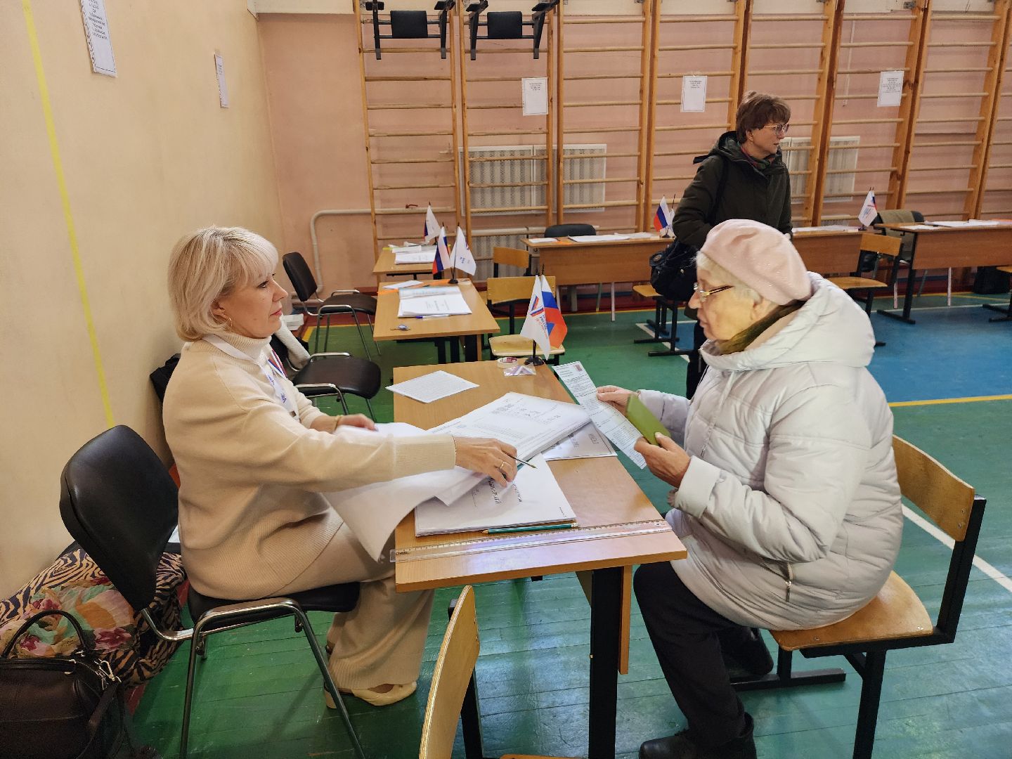 серпухов, выборы президента 2024, гимназия №1, большой ударный переулок, УИК 2881, выборы, выборы 2024, выборы президента, выборы президента россии, пенсионеры,