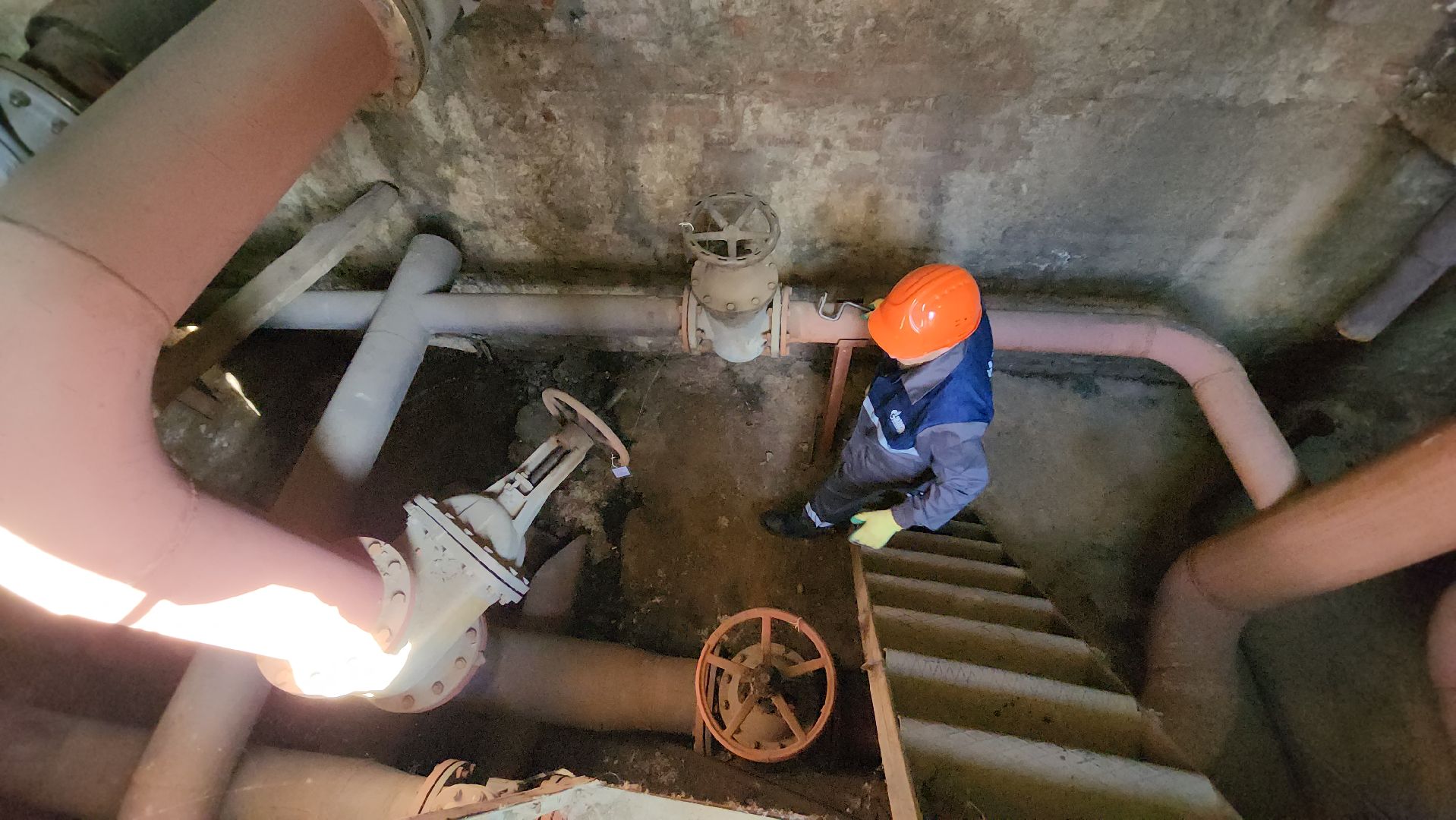 ЖКХ, день работника ЖКХ, слесарь котельной, серпухов, Газпром теплоэнерго Московская область,