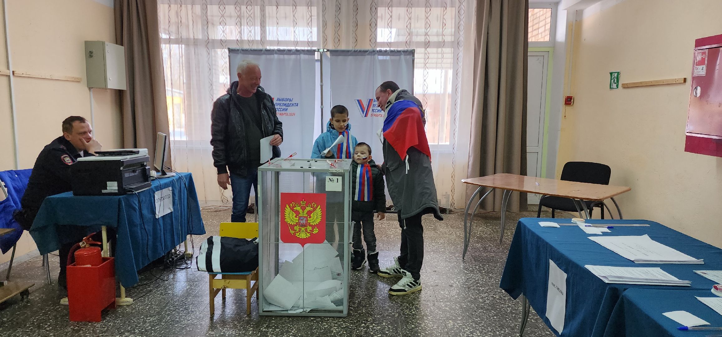 раменское, выборы 2024, голосует многодетная семья,