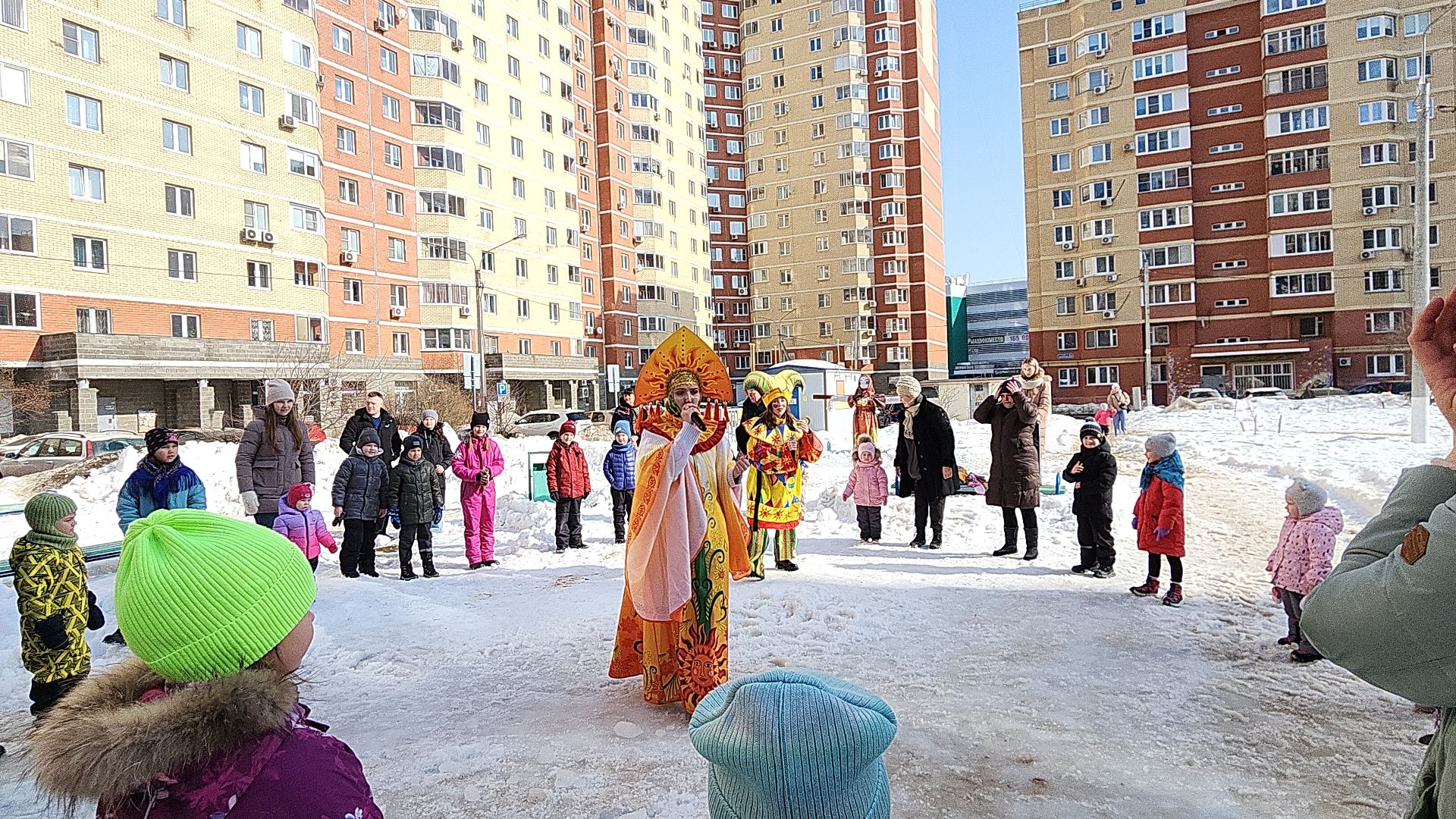 электросталь, мой город, жители города, праздник, праздник двора, масленица, весна, масленичные гуляния, народные гулянья, народные песни,