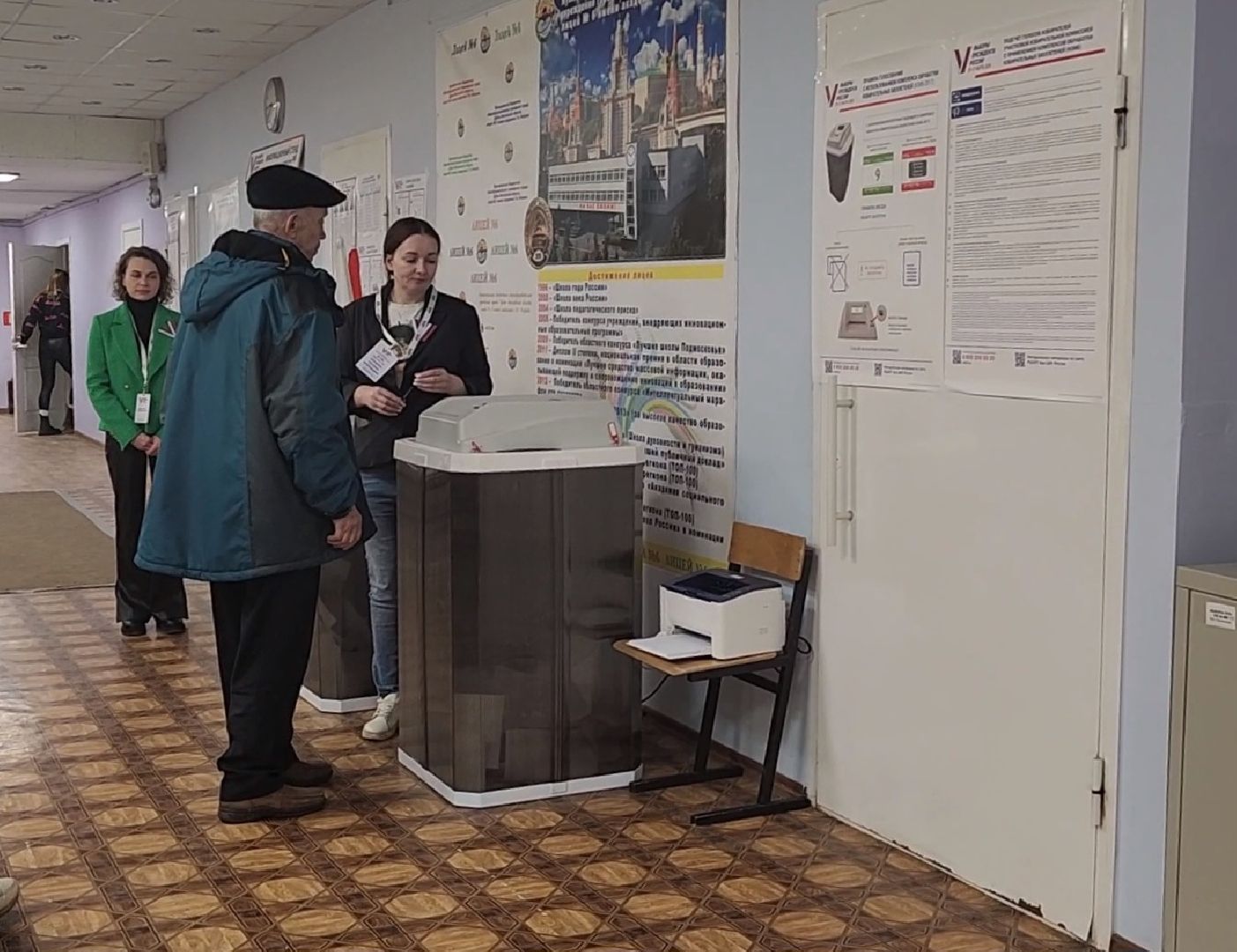 выборы 2024, Дубна, закрытие избирательных участков, Последние голосующие,