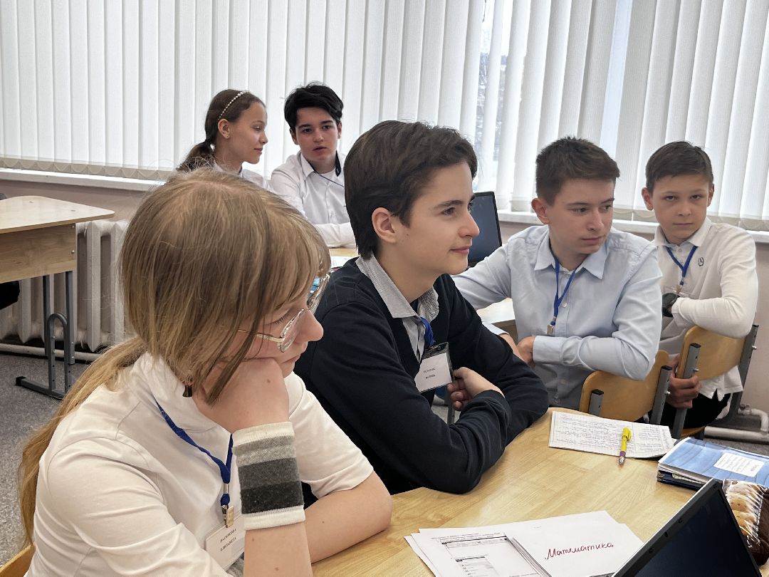 Верея, Наро-Фоминск, Наро-Фоминский городской округ. школьная жизнь,. образование методический автобус