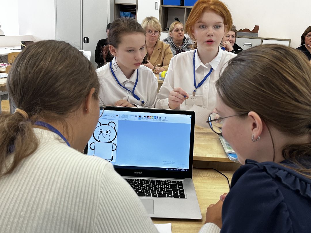 Верея, Наро-Фоминск, Наро-Фоминский городской округ. школьная жизнь,. образование методический автобус