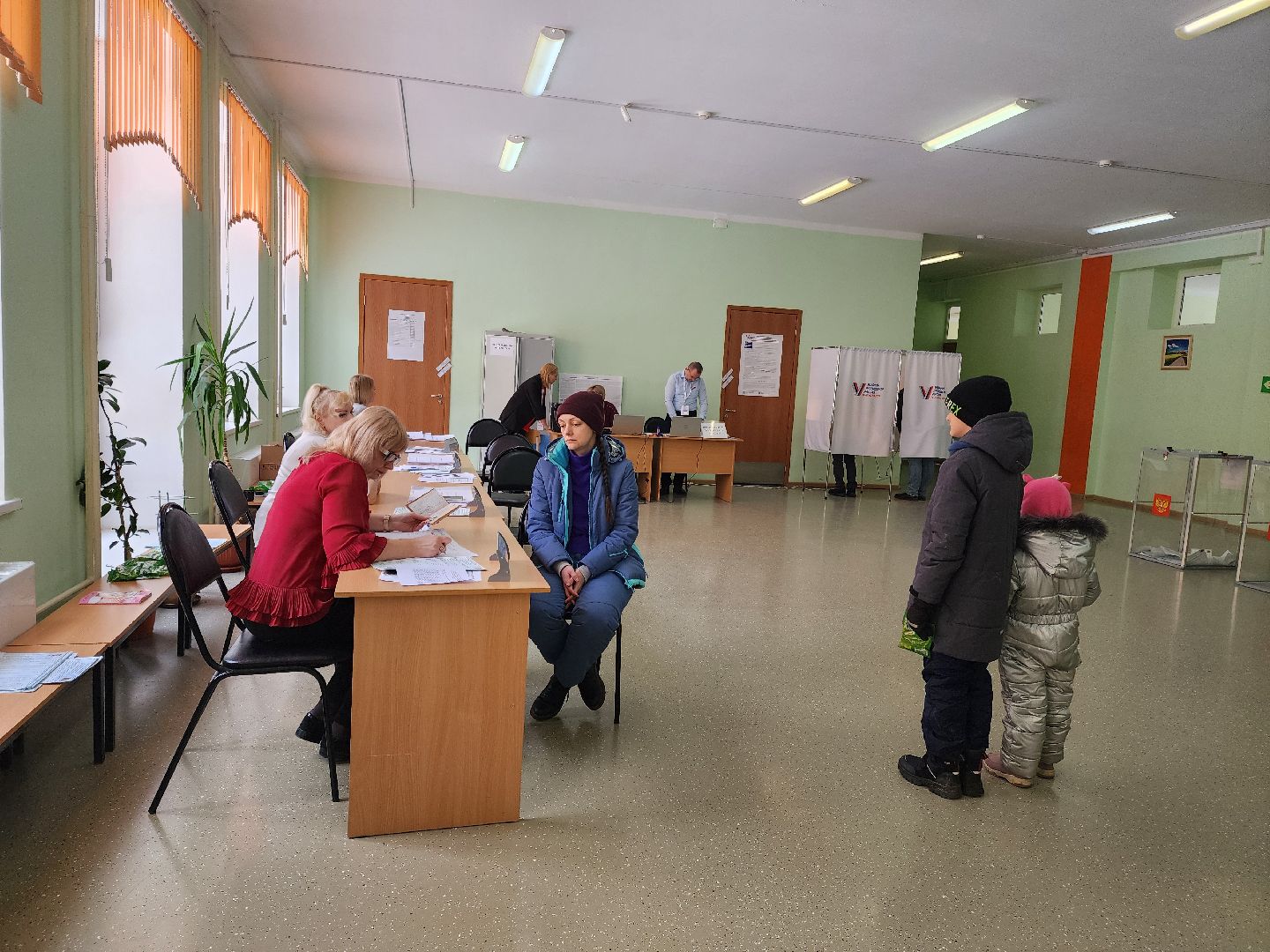 Подольск, выборы президента 2024, голосование 2024, семья,