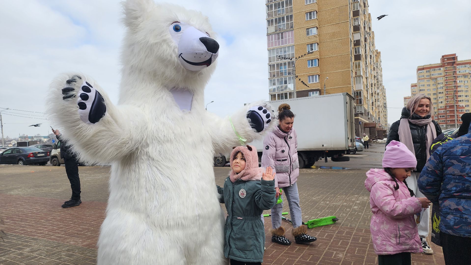 выборы, выборы 2024, выборы президента, Лосино-Петровский, выборы президента 2024, выборы президента россии, медведь на выборах,
