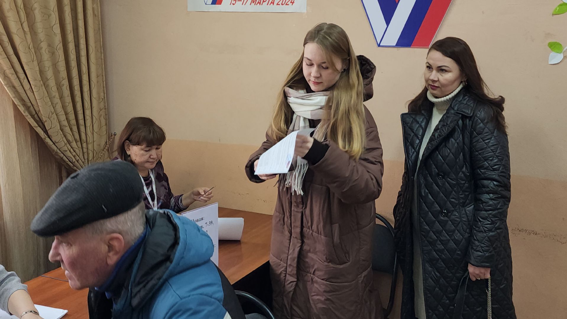 серпухов, выборы президента 2024, УИК 2898, улица новая, чемпион мира по боксу, выборы, выборы 2024, выборы президента, выборы президента россии,