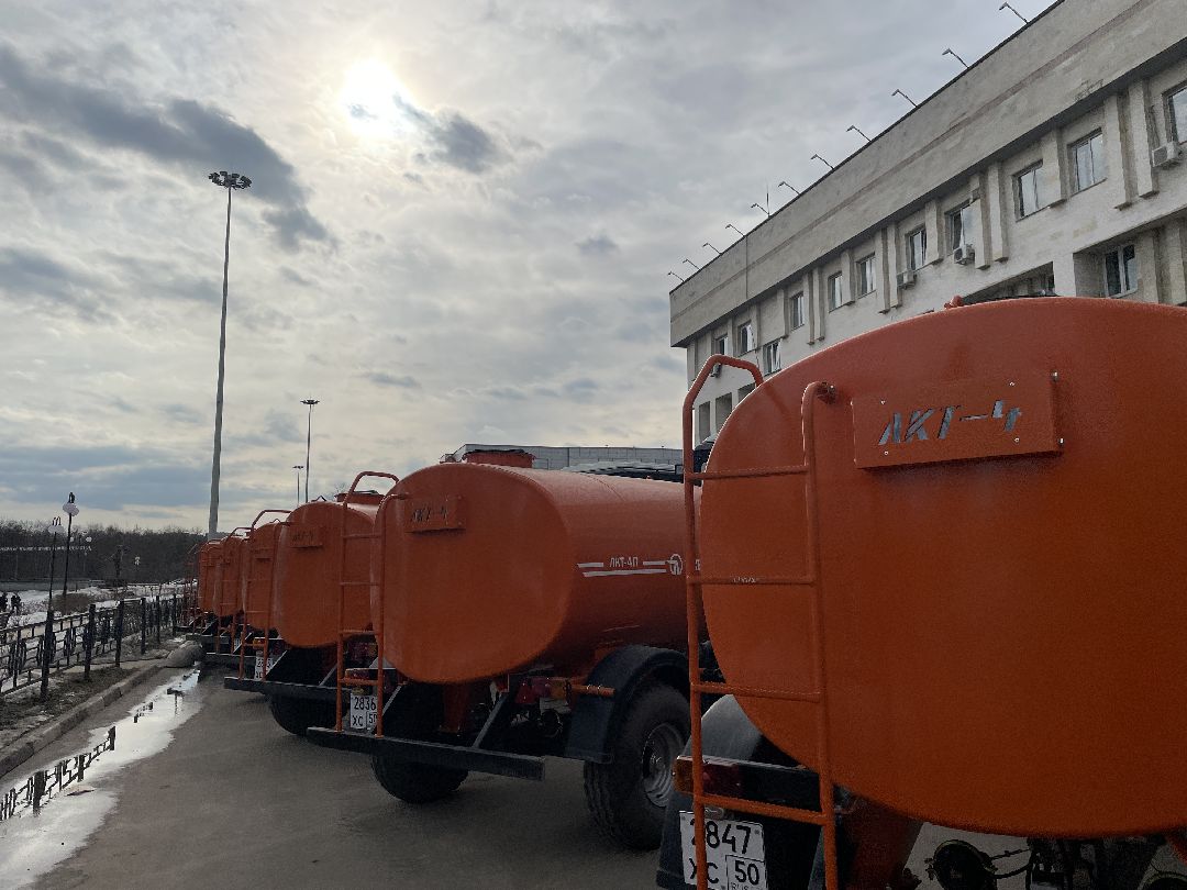 Техника, трактор, ЖКХ