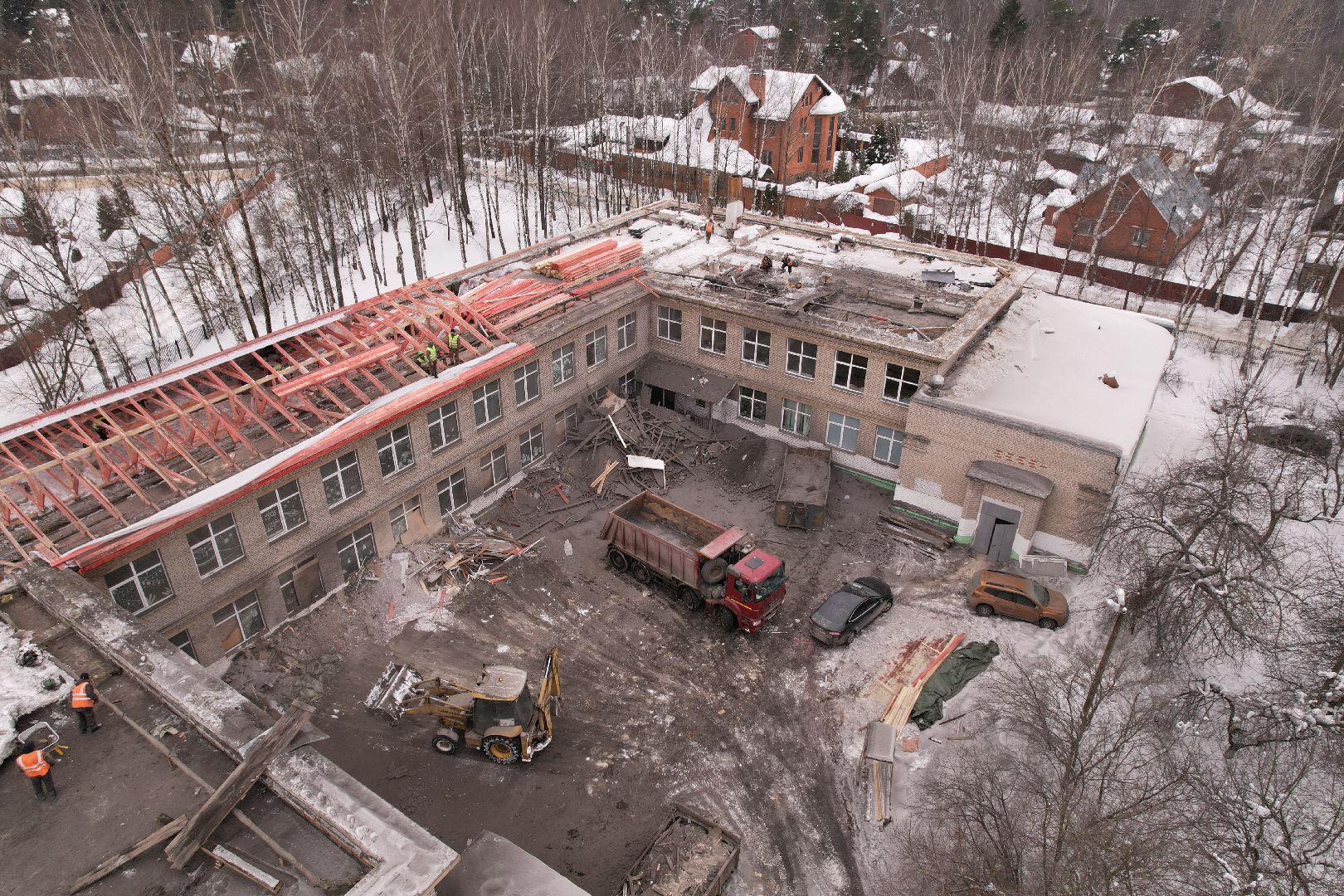 видео с коптера, школа,