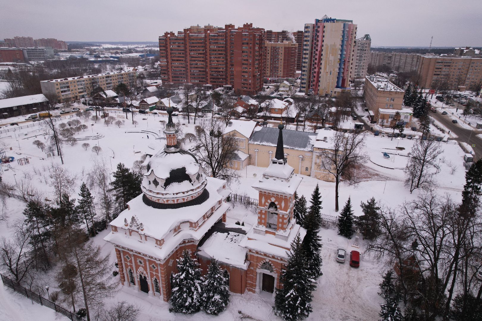 видео с коптера, пушкино, школа,