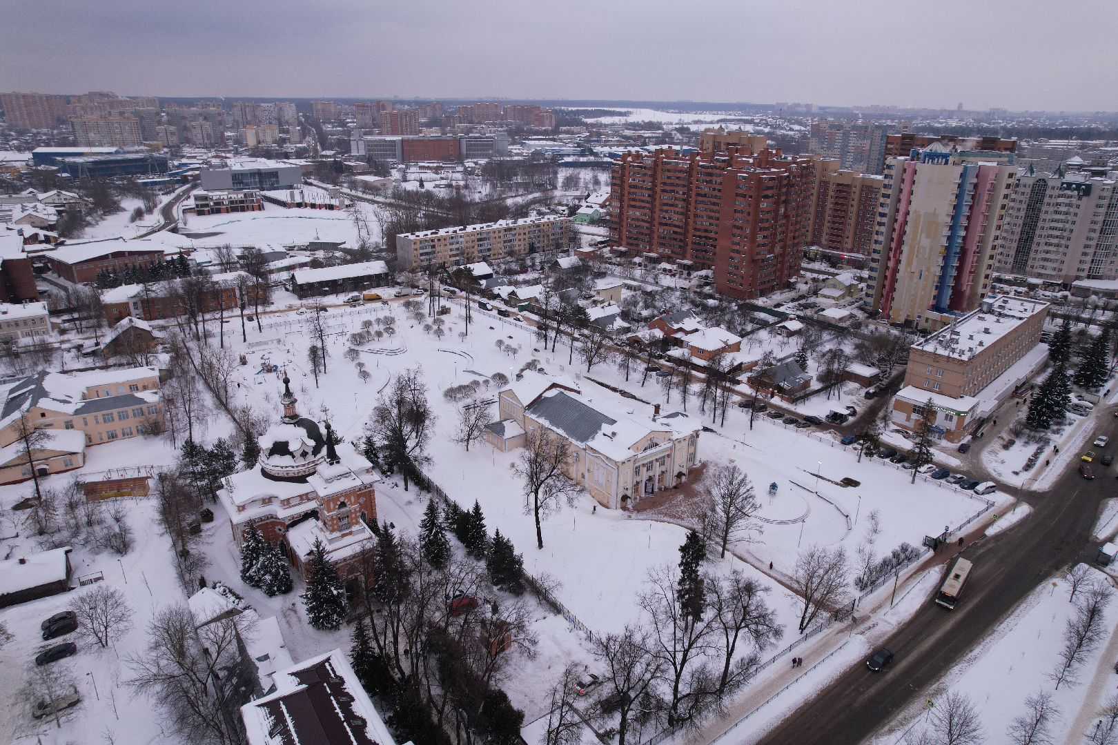 видео с коптера, пушкино, школа,