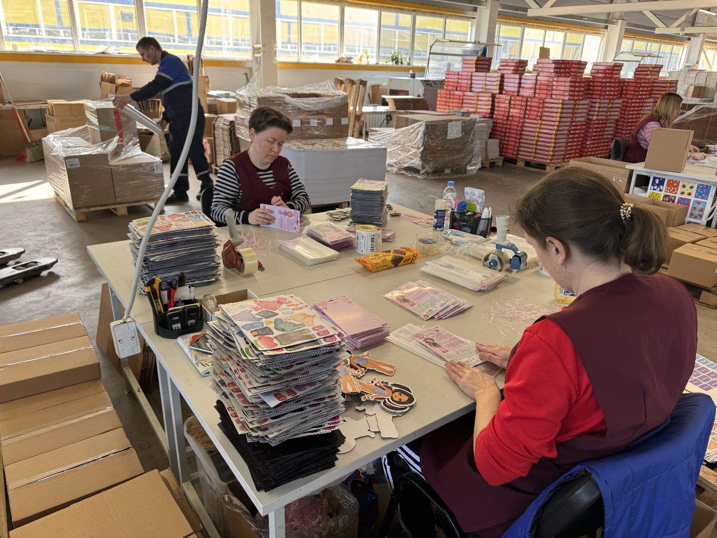 производство, игрушки, завод, настольные игры,