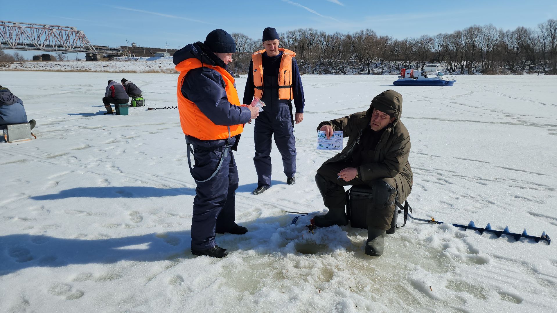 кашира, спасатели, водно-спасательная станция, паводок, река ока, ледоход,