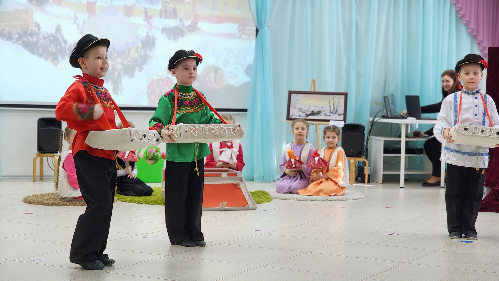 галерея в саду, образование, дети, искуство, детский сад,