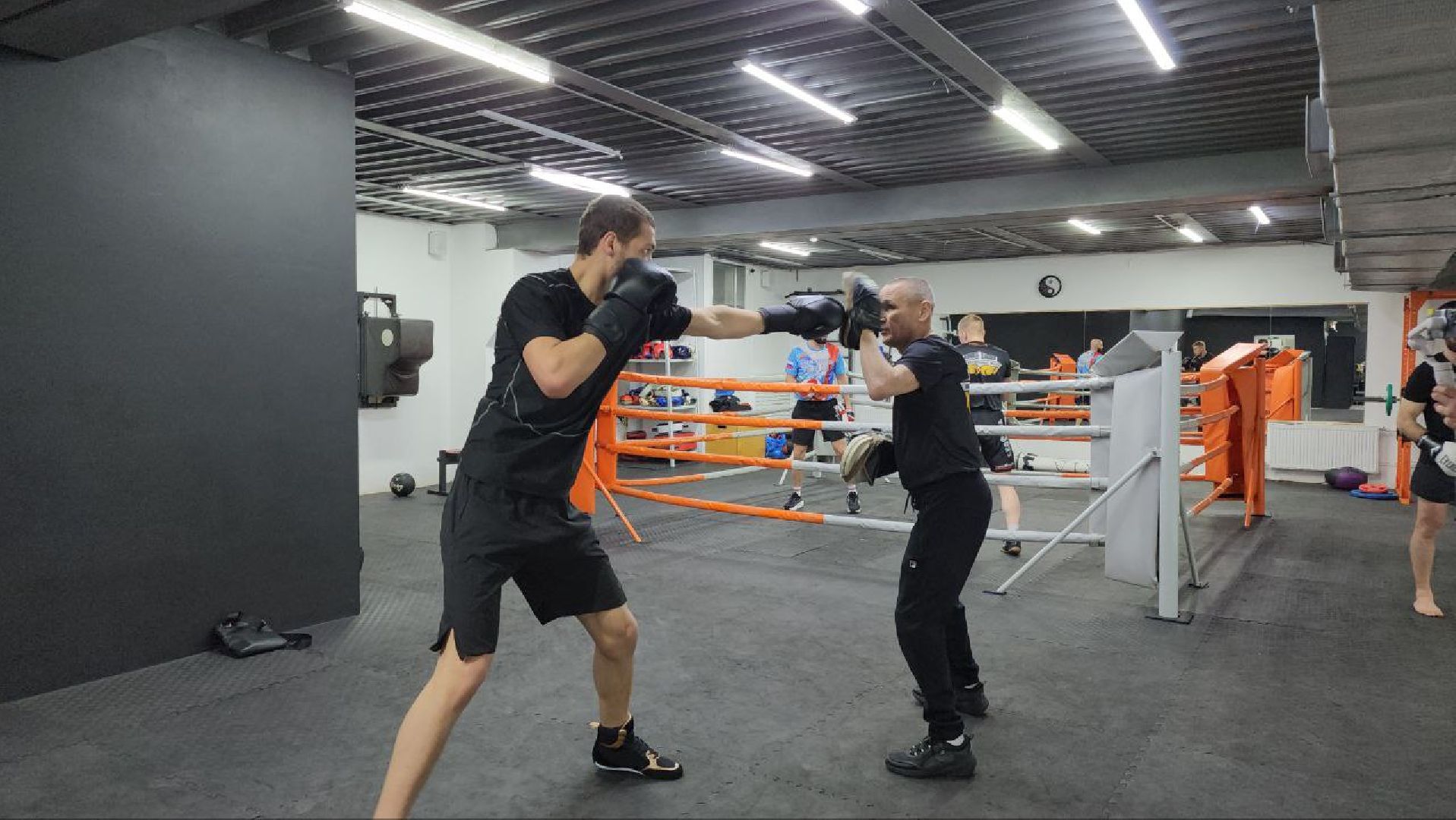 мытищи, спорт, бокс, сергей акопян, Анатолий Александров, Данил Олейник, Александр Ягупов,