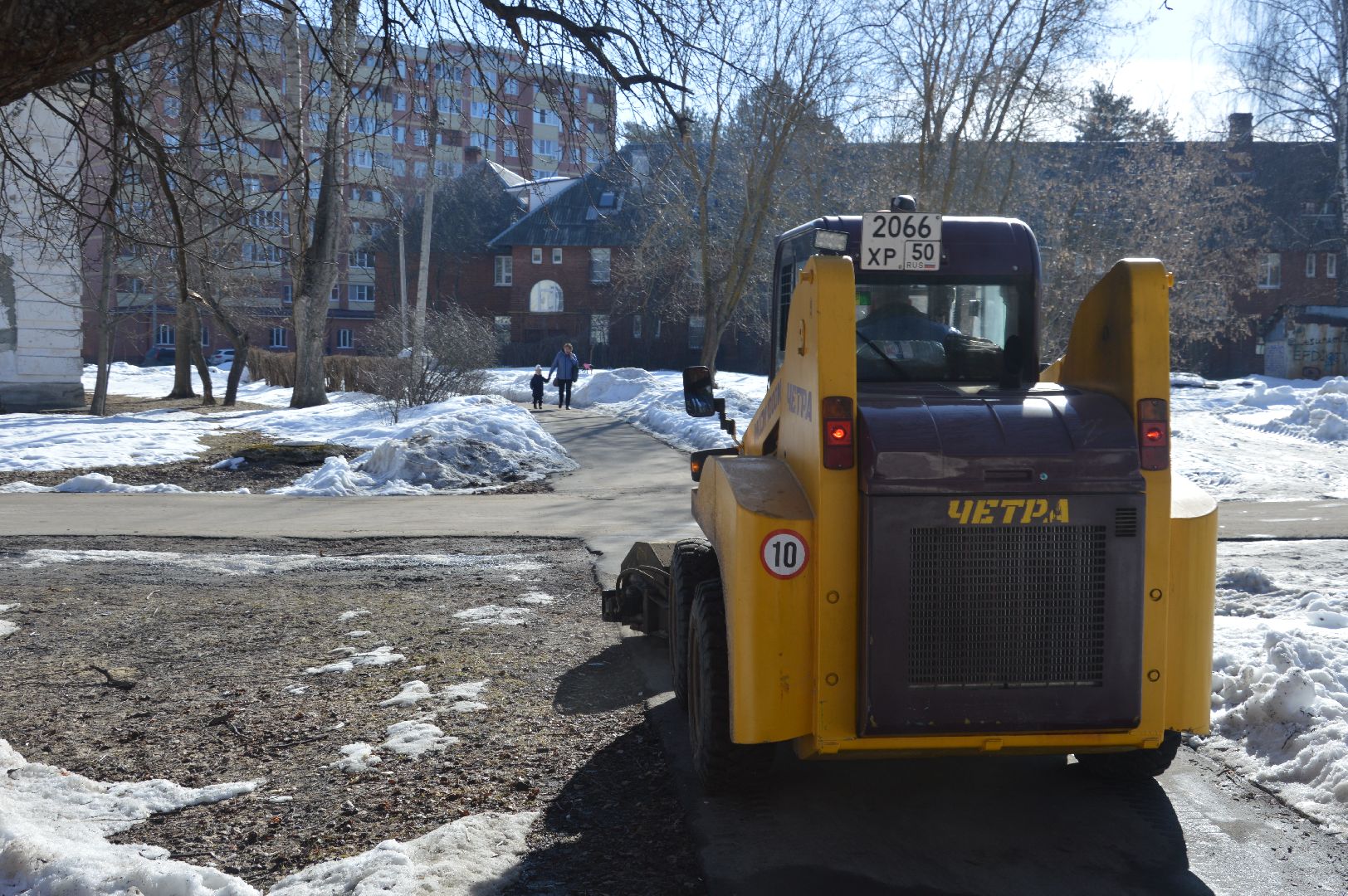 шатура, малая механизация, уборка города, уборка тротуаров, весна в движении, весенняя уборка в городе, жкх и благоустройство,