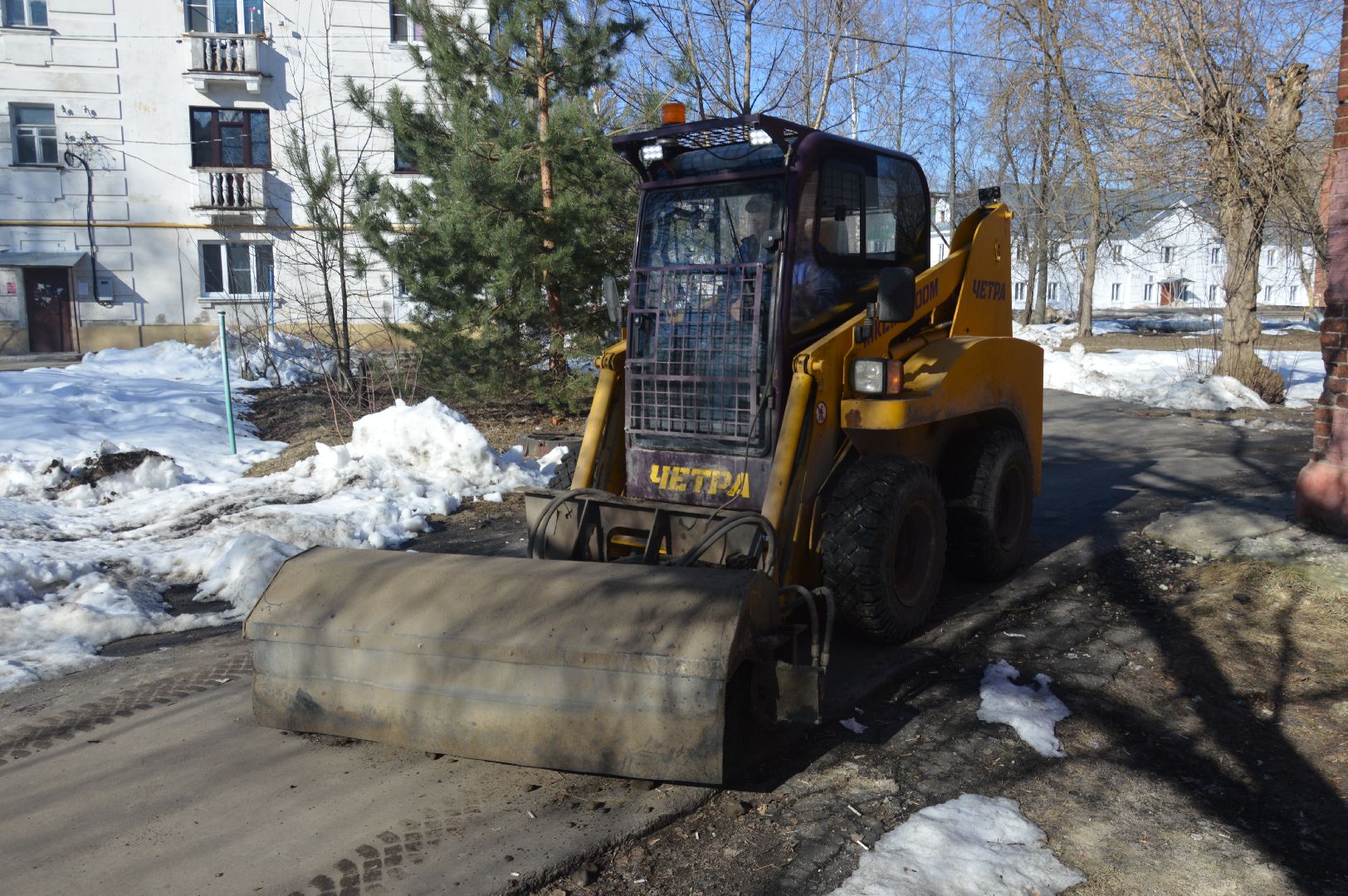 шатура, малая механизация, уборка города, уборка тротуаров, весна в движении, весенняя уборка в городе, жкх и благоустройство,