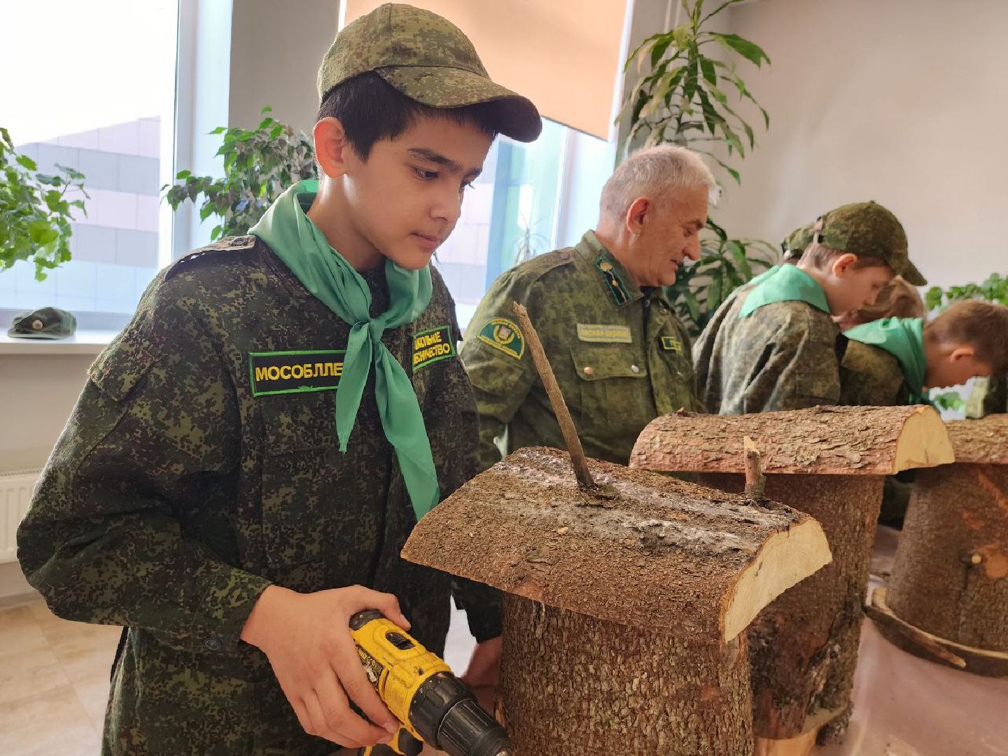 можайск, можайский городской округ, подмосковье, школьные отряды, юные лесничие, международный день леса, образование, открытый урок, природа,
