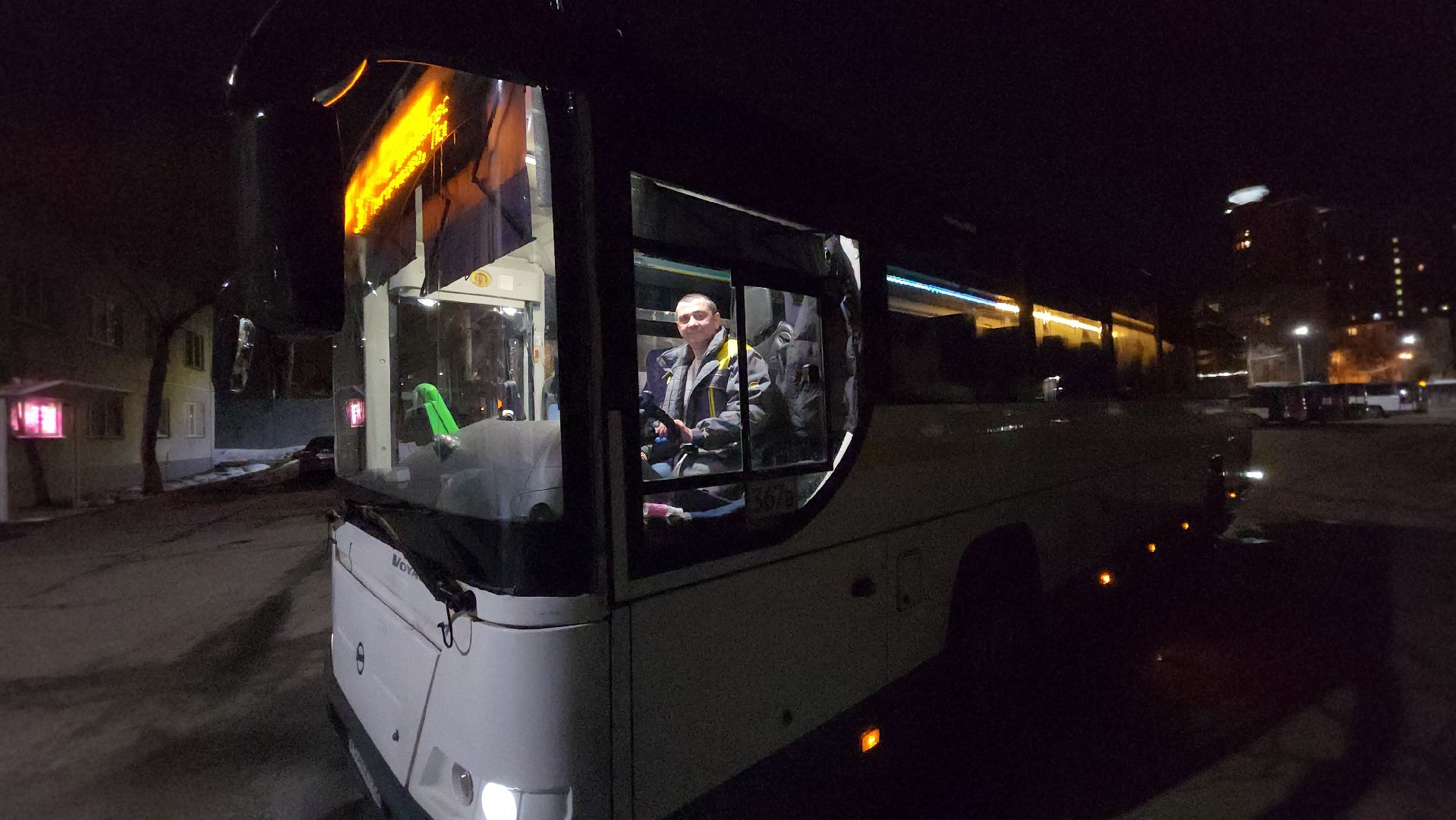 водитель автобуса, рюкзак, деньги, пассжир, находка, аэропорт Жуковский, Артем Хрзоян,