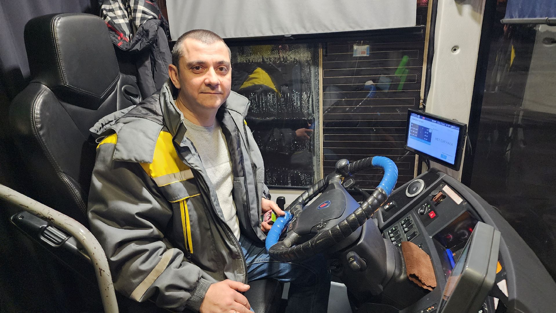 водитель автобуса, рюкзак, деньги, пассжир, находка, аэропорт Жуковский, Артем Хрзоян,