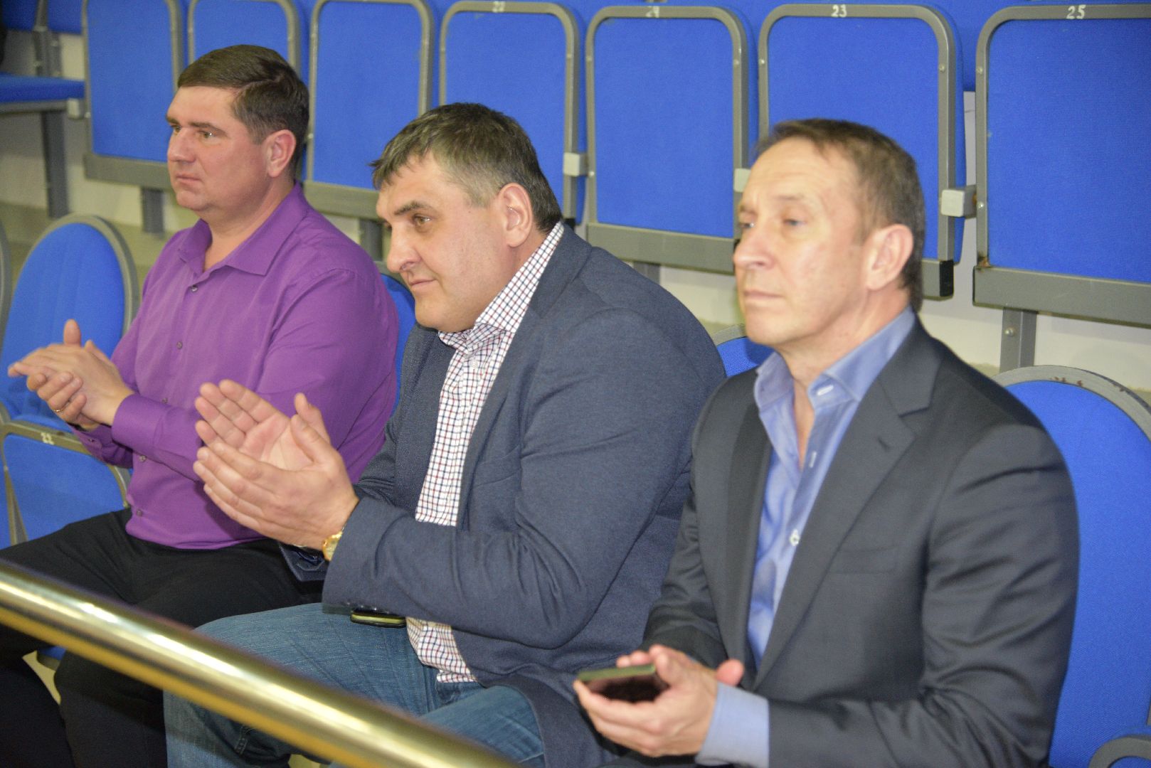 лотошино, бокс, ксц лотошино, боевые перчатки,