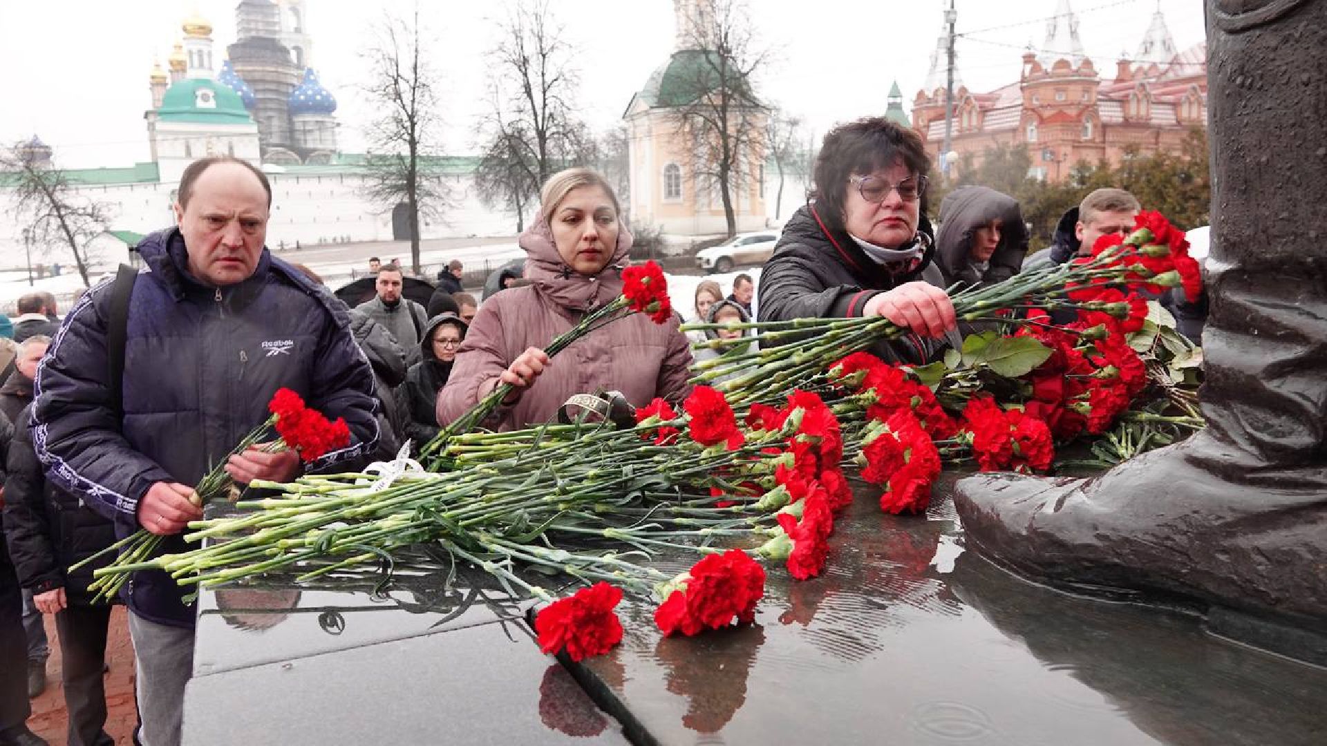 Память, Стихийный мемориал, Вера, Сергий Радонежский, Сергиев Посад,теракт,