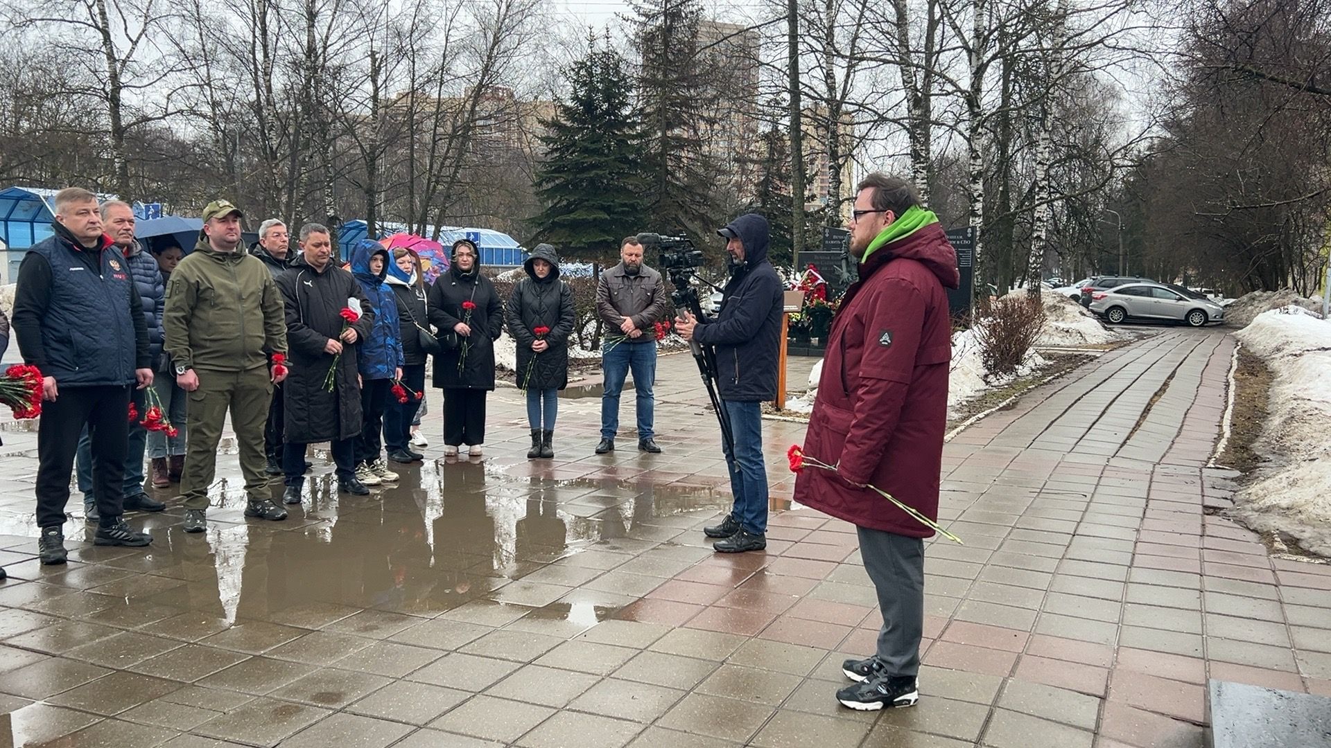 Солнечногорск, Теракт, Мемориал, Цветы, стихийный мемориал,