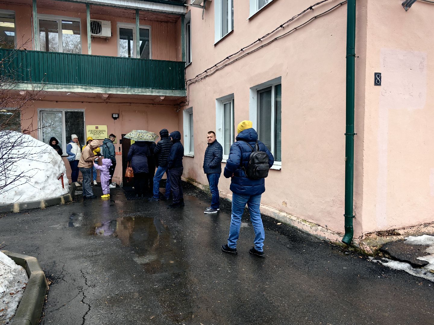 теракт, Крокус сити, кровь, пострадавшие,