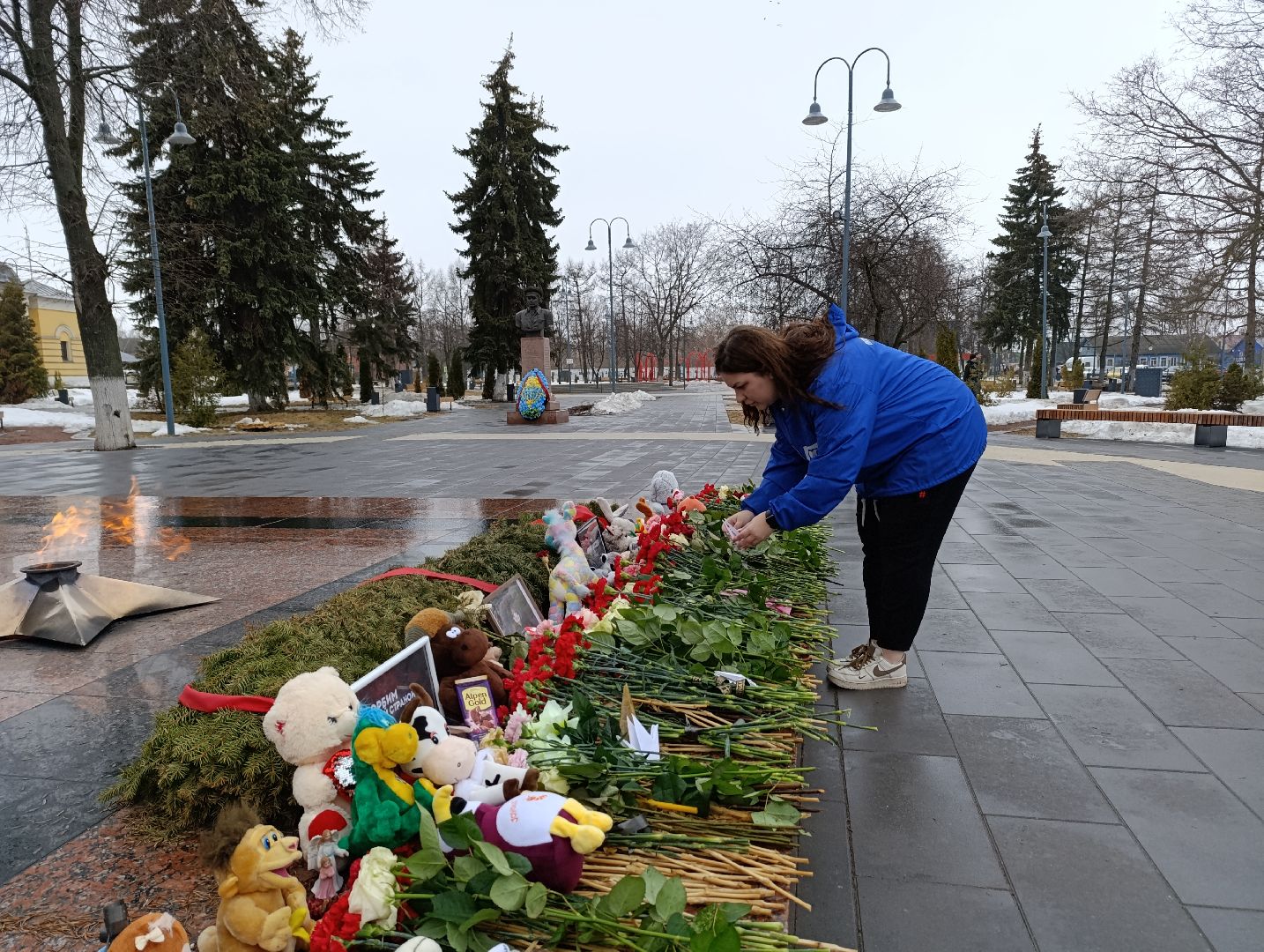 Бронницы, Возложение цветов, Крокус Сити Холл,теракт,