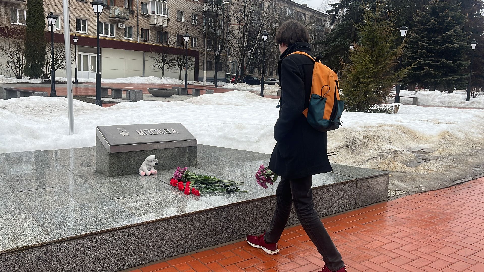 мемориал, стихийный мемориал, крокус сити холл,теракт,