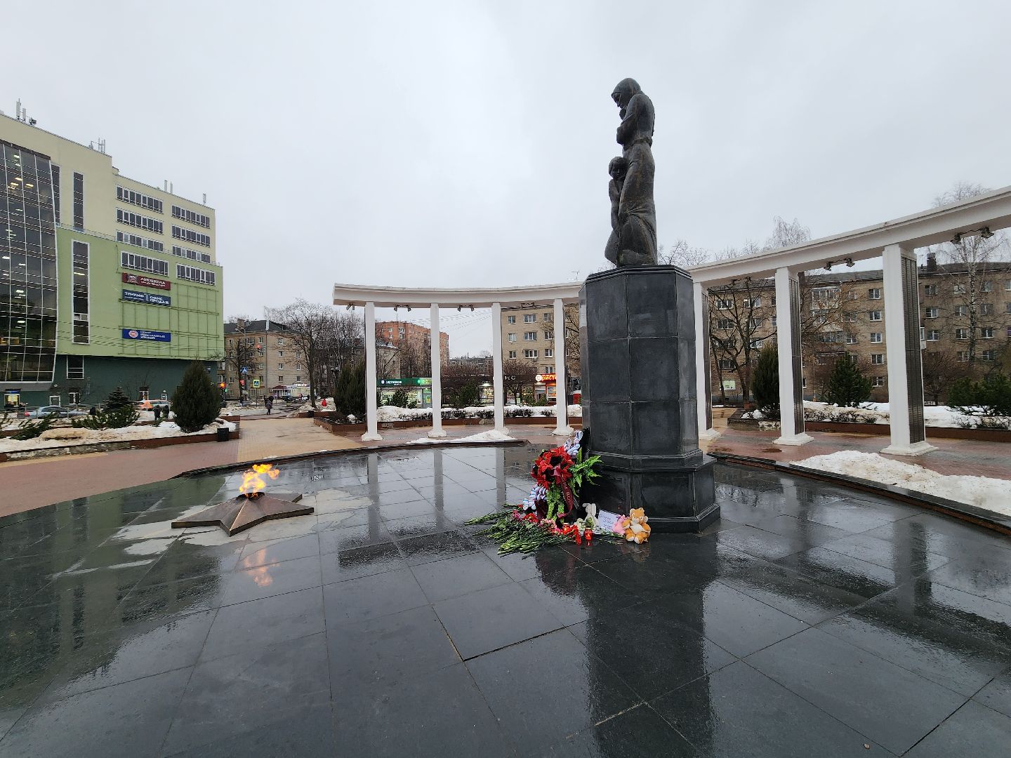 пушкино, мемориал, теракт, теракт в крокус сити холле, жители,