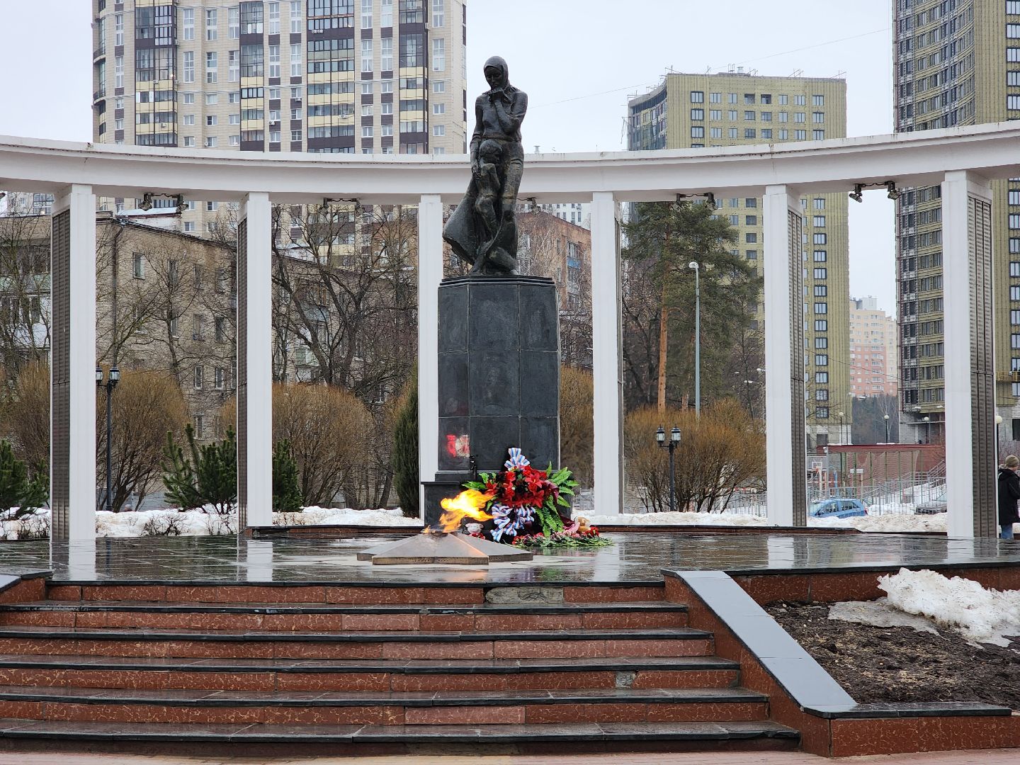 пушкино, мемориал, теракт, теракт в крокус сити холле, жители,