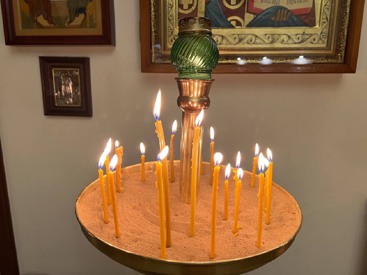 Реутов, ЧП, теракт, мемориал, день памяти, траур, митиг,