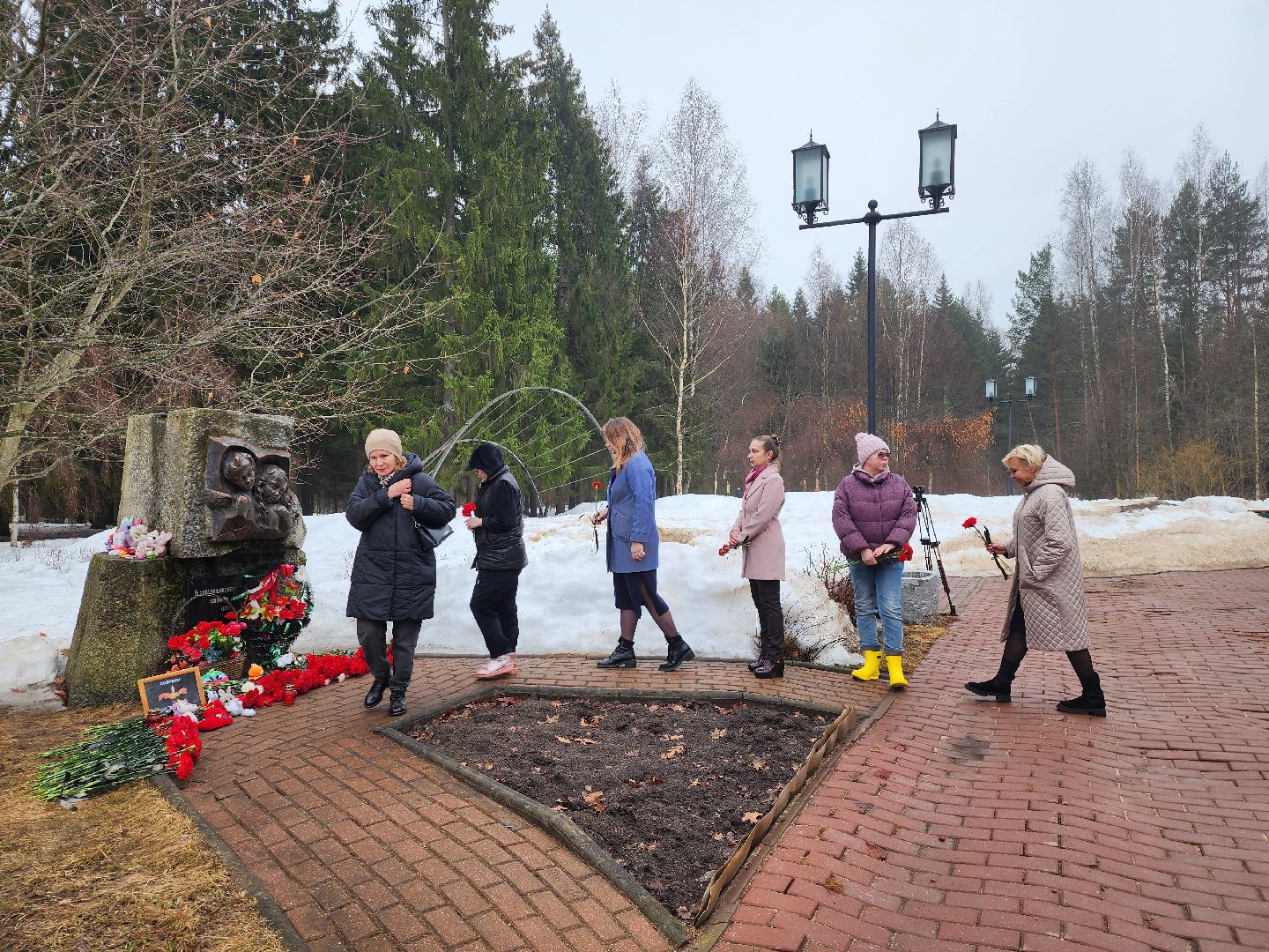 Скорбь, Акция, Мемориал, Теракт, Цветы, Дубна,