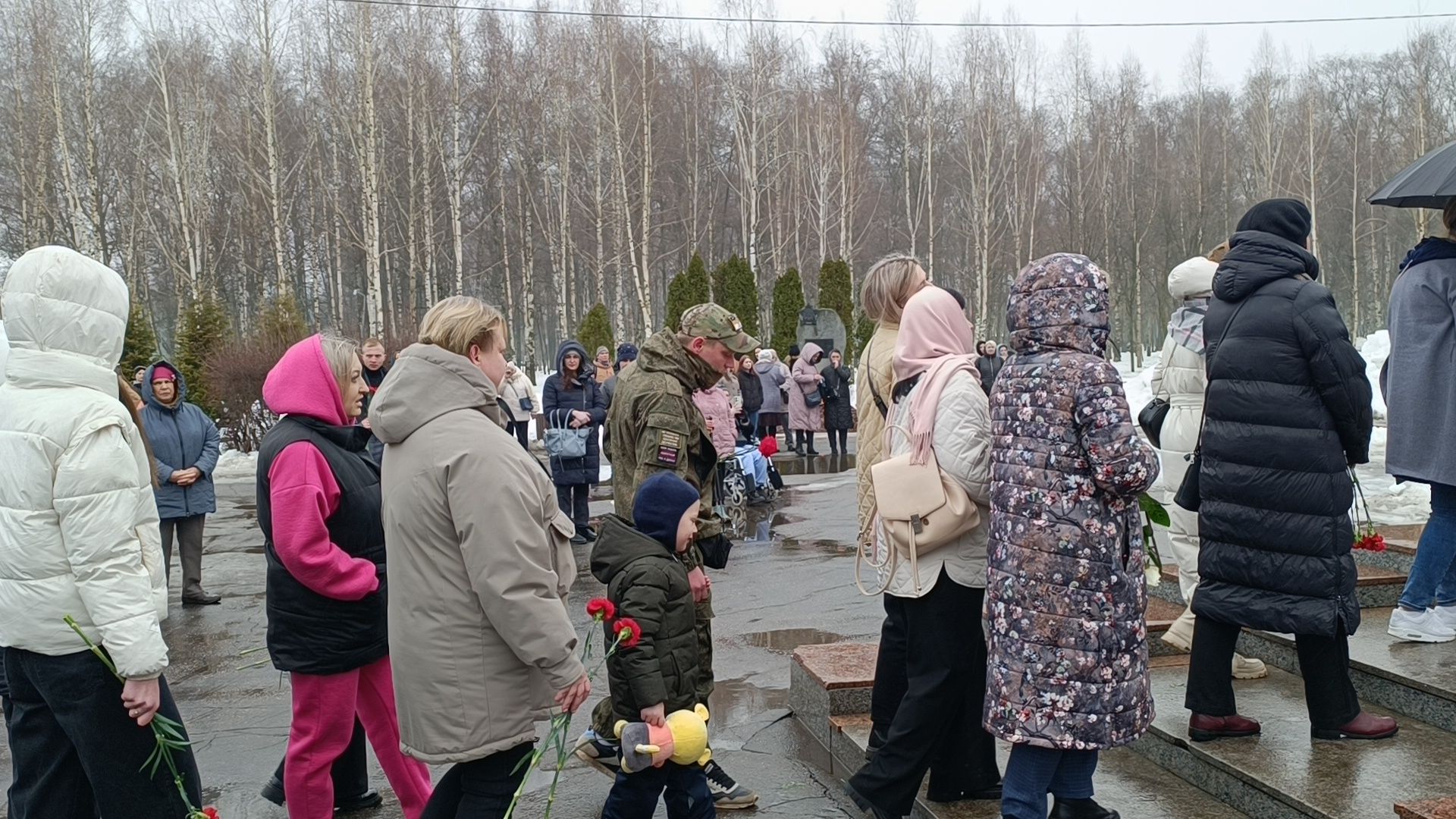 лобня, возложение цветов,теракт,