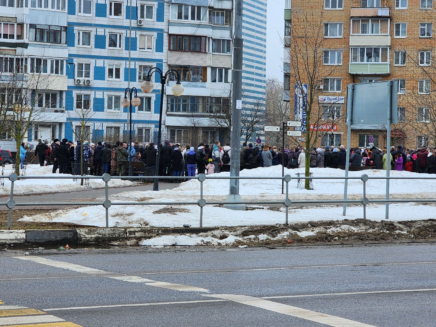 серпухов, крокус сити холл, теракт, серпухов скорбит, черный тюльпан,