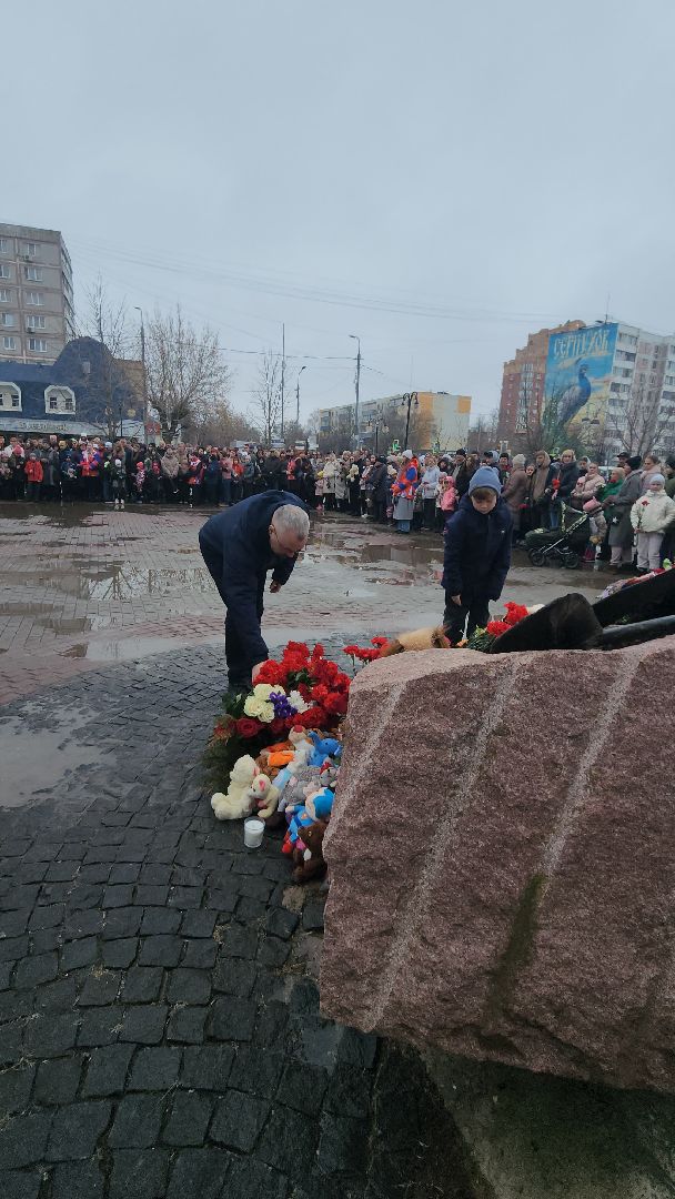 серпухов, крокус сити холл, теракт, серпухов скорбит, черный тюльпан,